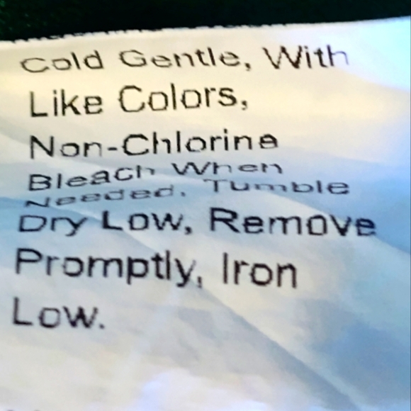 Shein Women's Green Scalloped Sleeveless Top | Size Medium - Picture 4 of 7